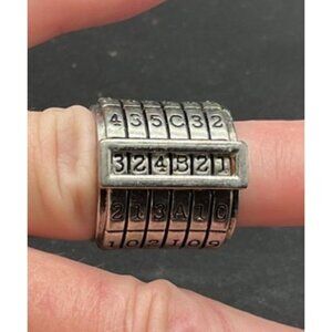 Stainless Steel Code Breaker Ring Size 6 Silver tone Decor Dials Non-Functional